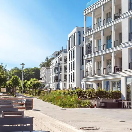 Philine Blue Sea Sellin (Rugen)